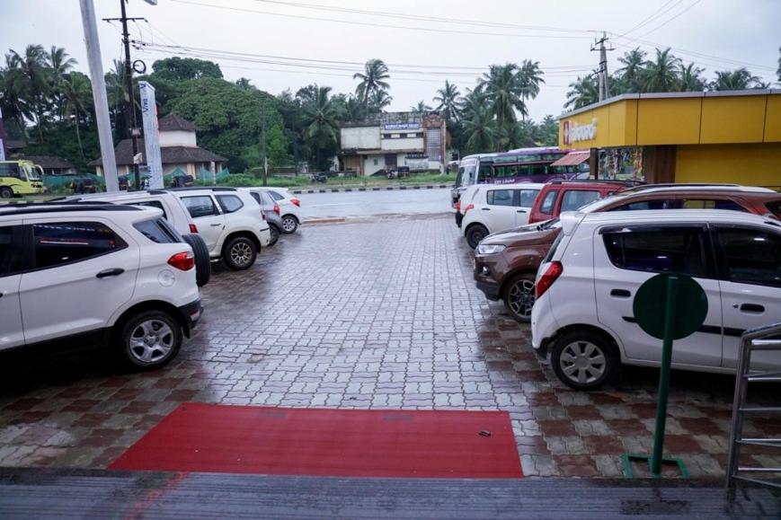 Mandara Residency Hotel Kaup Luaran gambar